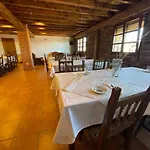 La Guarida De La Lleira *