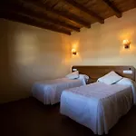 Zajazd La Guarida De La Lleira *