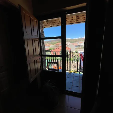 La Guarida De La Lleira 宾馆 Ferreras de Arriba