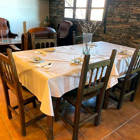 Inn La Guarida De La Lleira