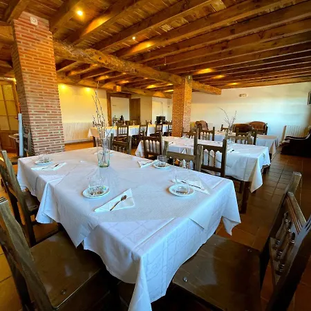 Inn La Guarida De La Lleira *