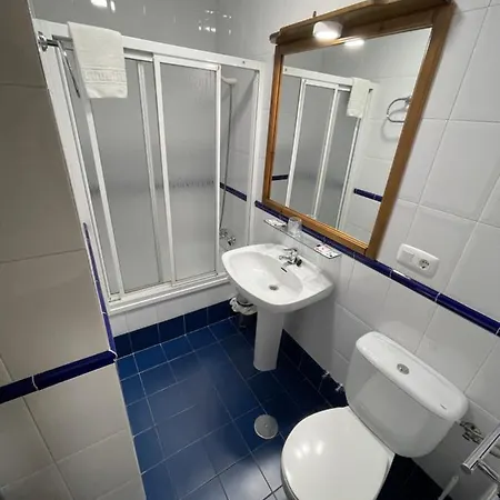 La Guarida De La Lleira Inn *