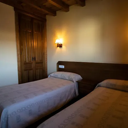 Inn La Guarida De La Lleira Ferreras de Arriba