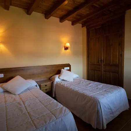 Inn La Guarida De La Lleira