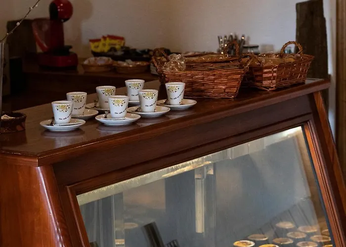 La Guarida De La Lleira Inn *